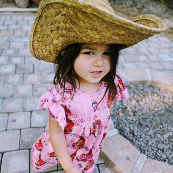 Meet your Posher, Adriel - Picture 14 of 16